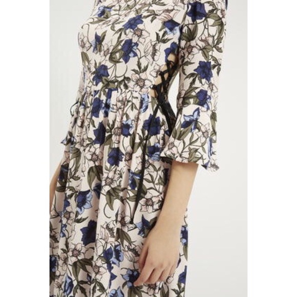Topshop - Floral Midi Dress - Picture 3 of 7